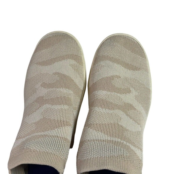 Rothys‎ Sand Camo Chelsea Boots Size 7 Slip On Shoes - Picture 9 of 10